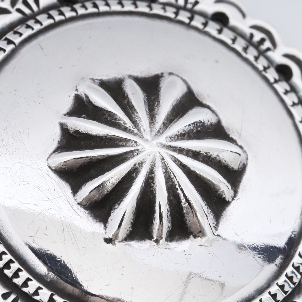 GORO'S SVフラワーコンチョ 大 シルバー