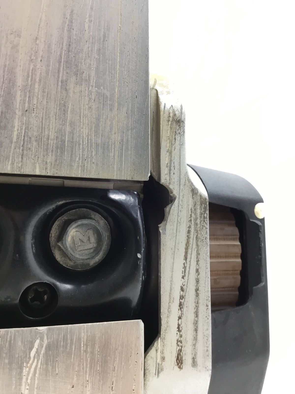 マキタ 82mm14.4v充電式カンナ