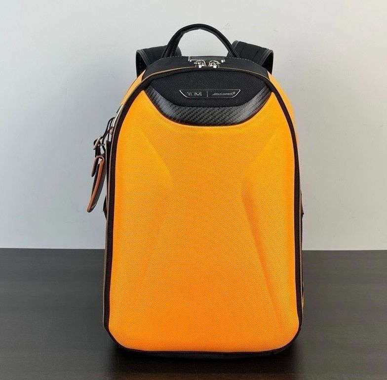 新品 TUMI×MCLAREN ヴェロシティ バックパック オレンジ TUMI×MCLAREN ヴェロシティ バックパック オレンジ