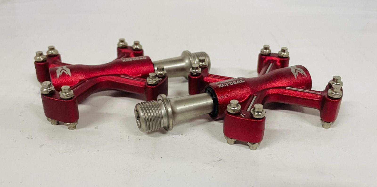 エクスペド XCF05AC アルミペダル レッド（赤） エクスペド XCF05AC アルミペダル レッド（赤）