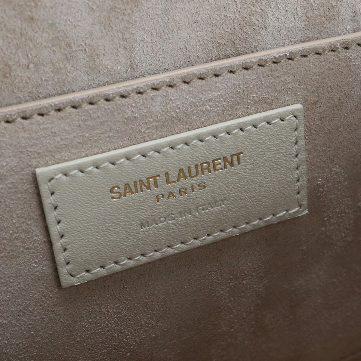 SAINT LAURENT サンローラン ショルダー 532985 0U90W 9207 斜め掛け ショルダーバッグ レザー【中古】 レディース  ブランド 海外ブランド ごほうび リユース 資産価値 おしゃれ - メルカリ