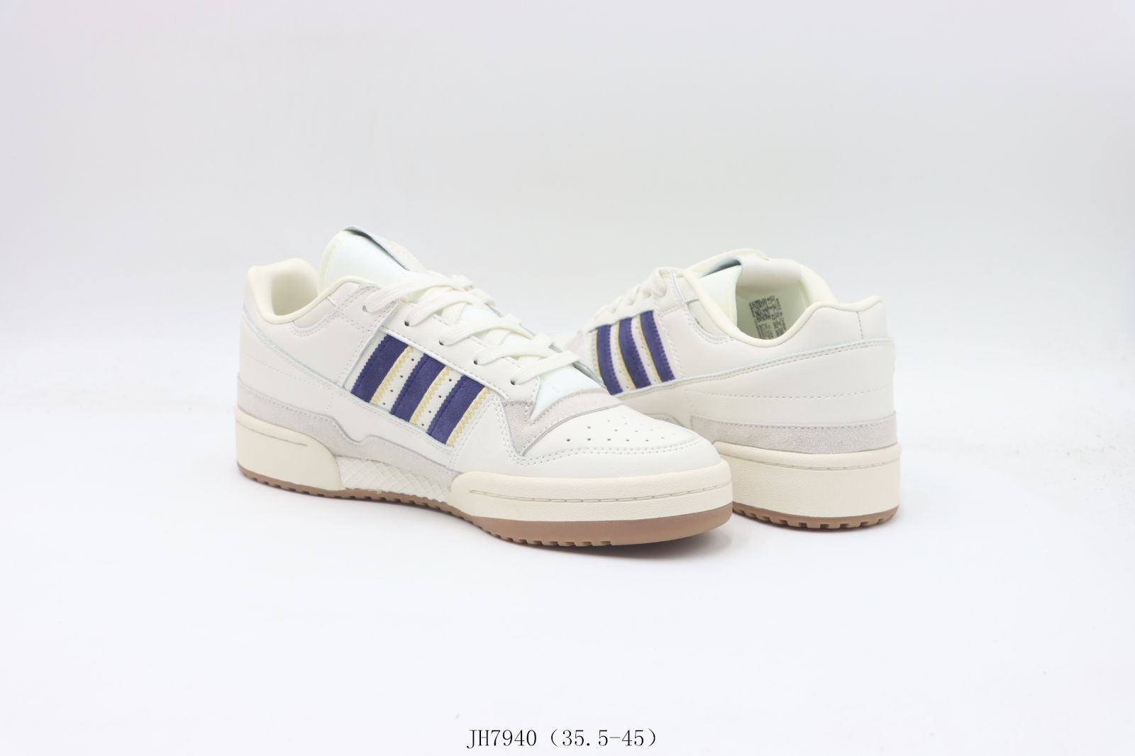 今日 アディダス