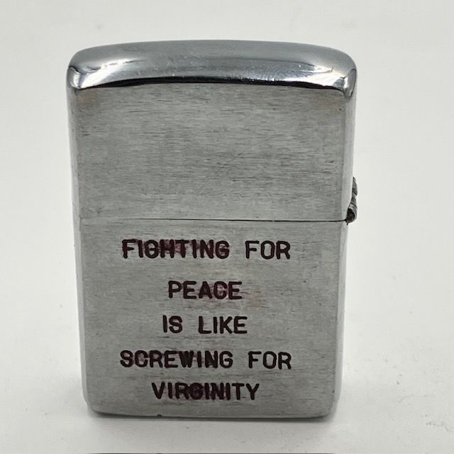 ZIPPO ベトナム 1967年前期 ピーナッツ チャーリーブラウンとルーシー