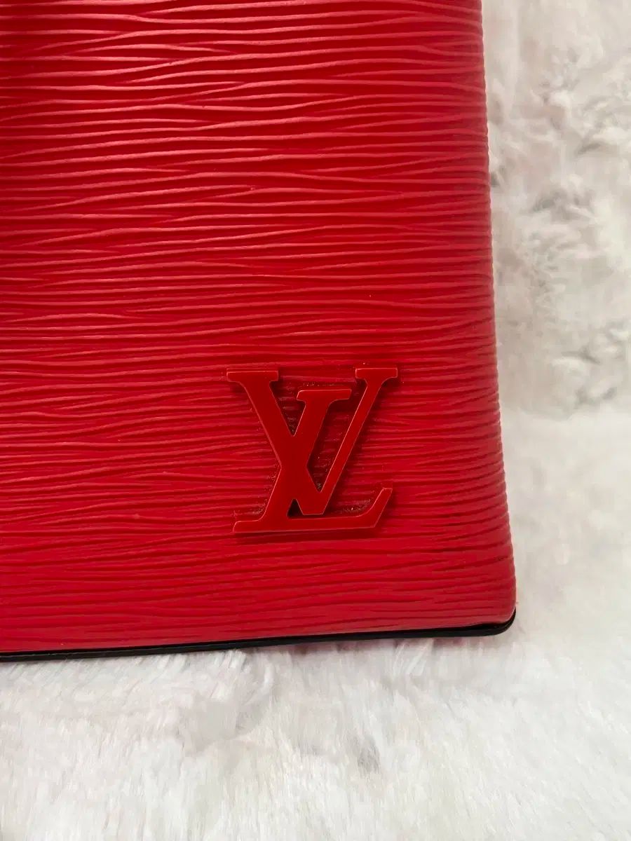 Vuitton