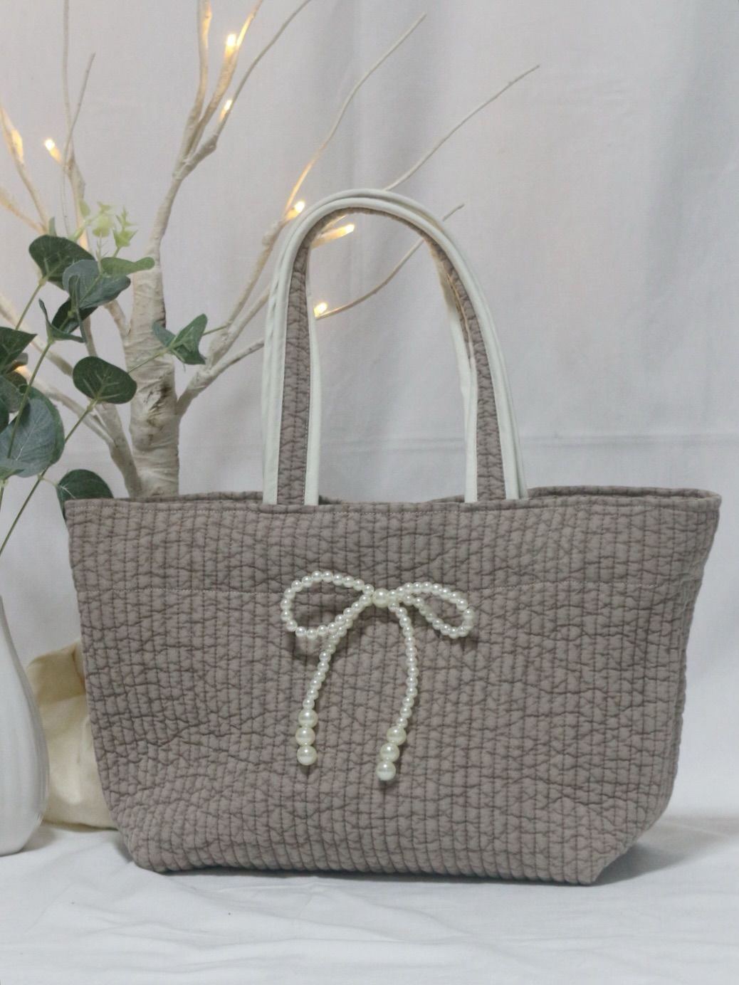 パールリボントートバッグ 人気モデル 使い勝手良い 親切対応 発送通知あり ハンドメイド・手芸