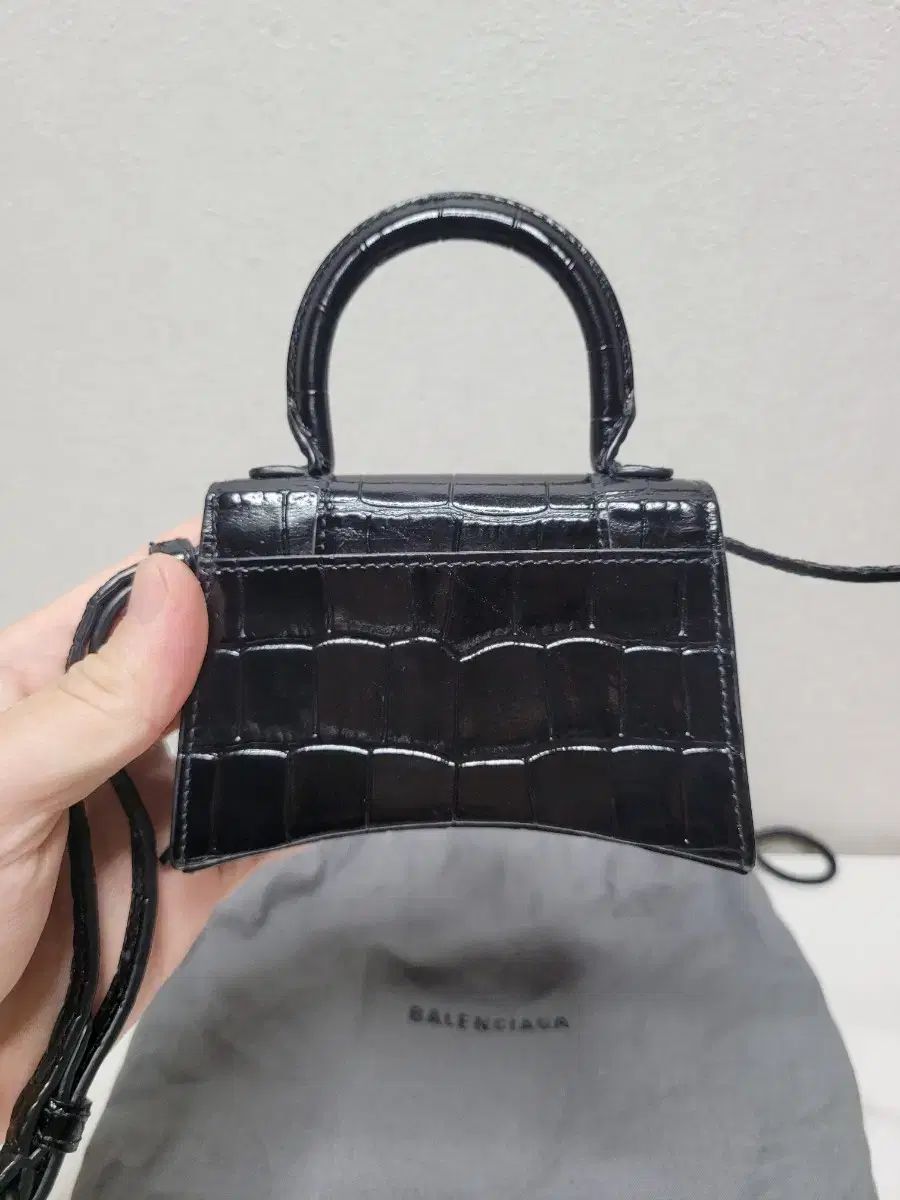 本物 バレンシアガ アワーグラス ミニ クロスバッグ