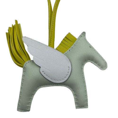 HERMES　チャーム　ペガサス　ＰM ヴェールフィズ 　美品 エルメス(HERMES)エルメス ロデオペガサスPM ヴェールフィズ バッグ