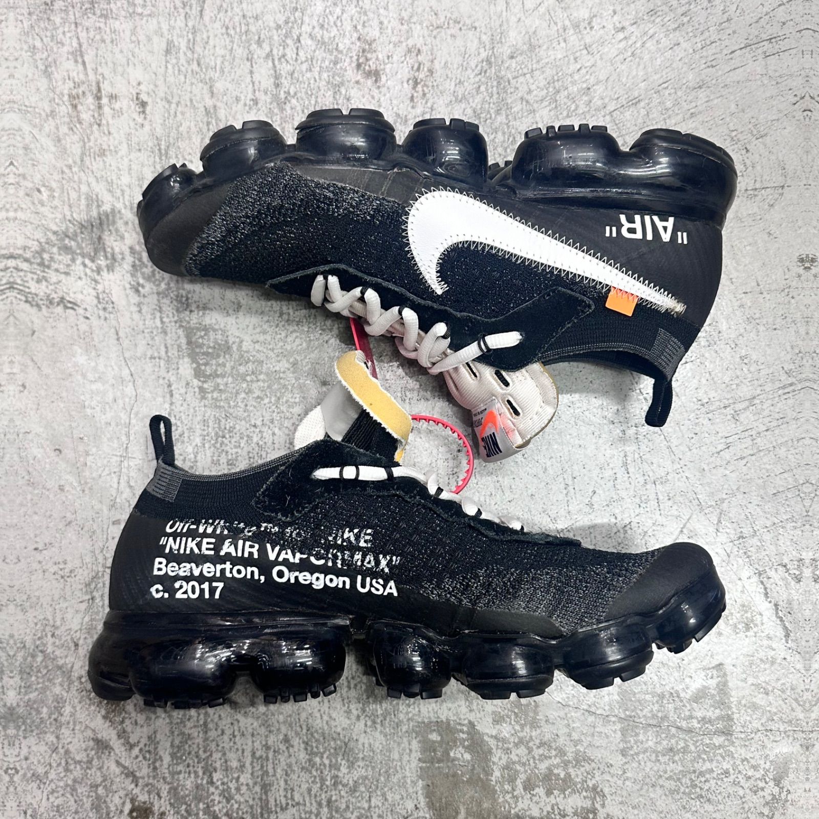 Off-White × Nike Air Vapormax 