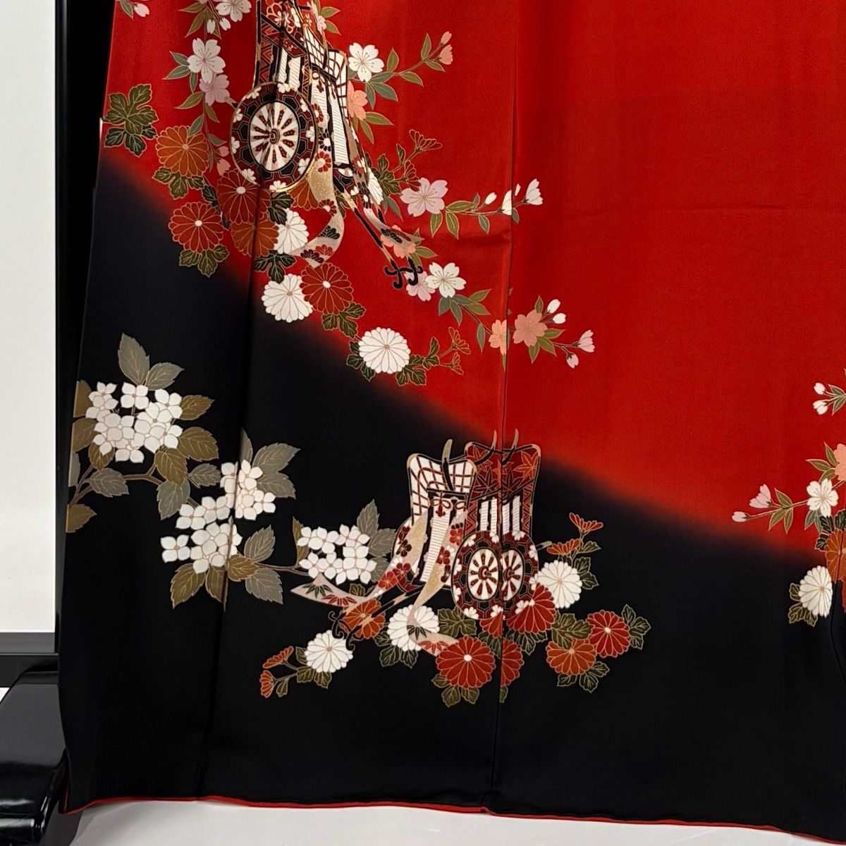 振袖+袋帯+帯揚げ+帯締めセット】御所車 桜 金彩 ぼかし 振袖+袋帯+帯揚げ+帯締めセット】御所車 桜 金彩 ぼかし