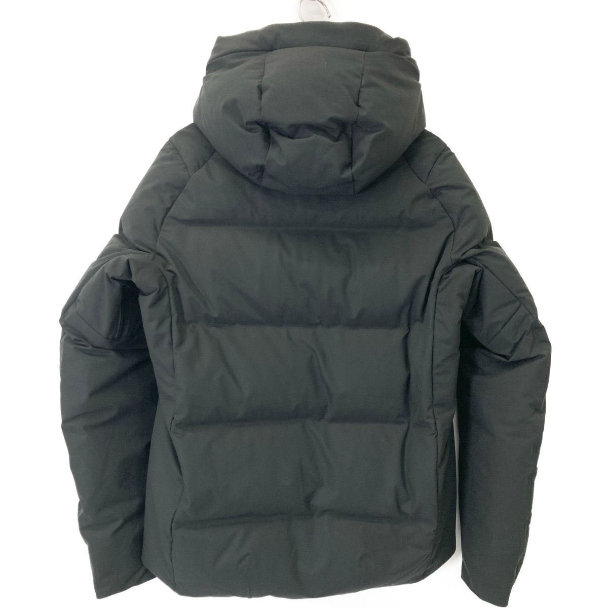 DESCENTE デサント 【水沢ﾀﾞｳﾝ】DAMSGK30U ﾌﾞﾗｯｸ ｵﾙﾃﾗｲﾝ ﾏｳﾝﾃﾆｱ