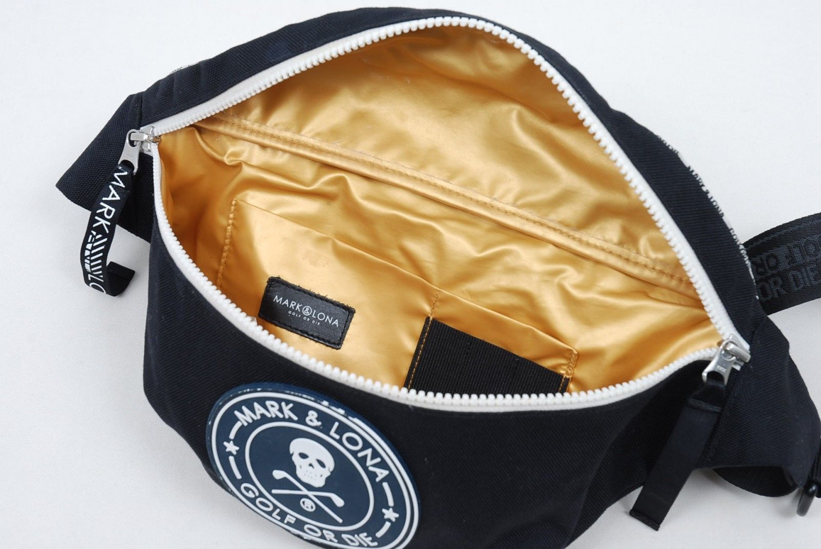 中古 マークアンドロナ MARK&LONA ウエストバッグ ブラック 黒 ボディ