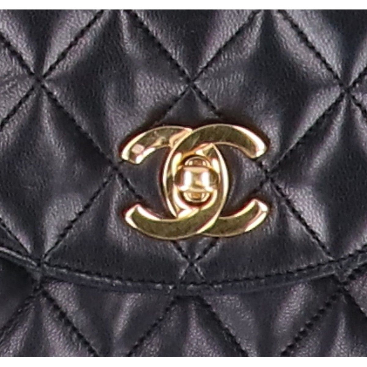 シャネル 0番台 ラムスキン マトラッセ22 ラウンド チェーン