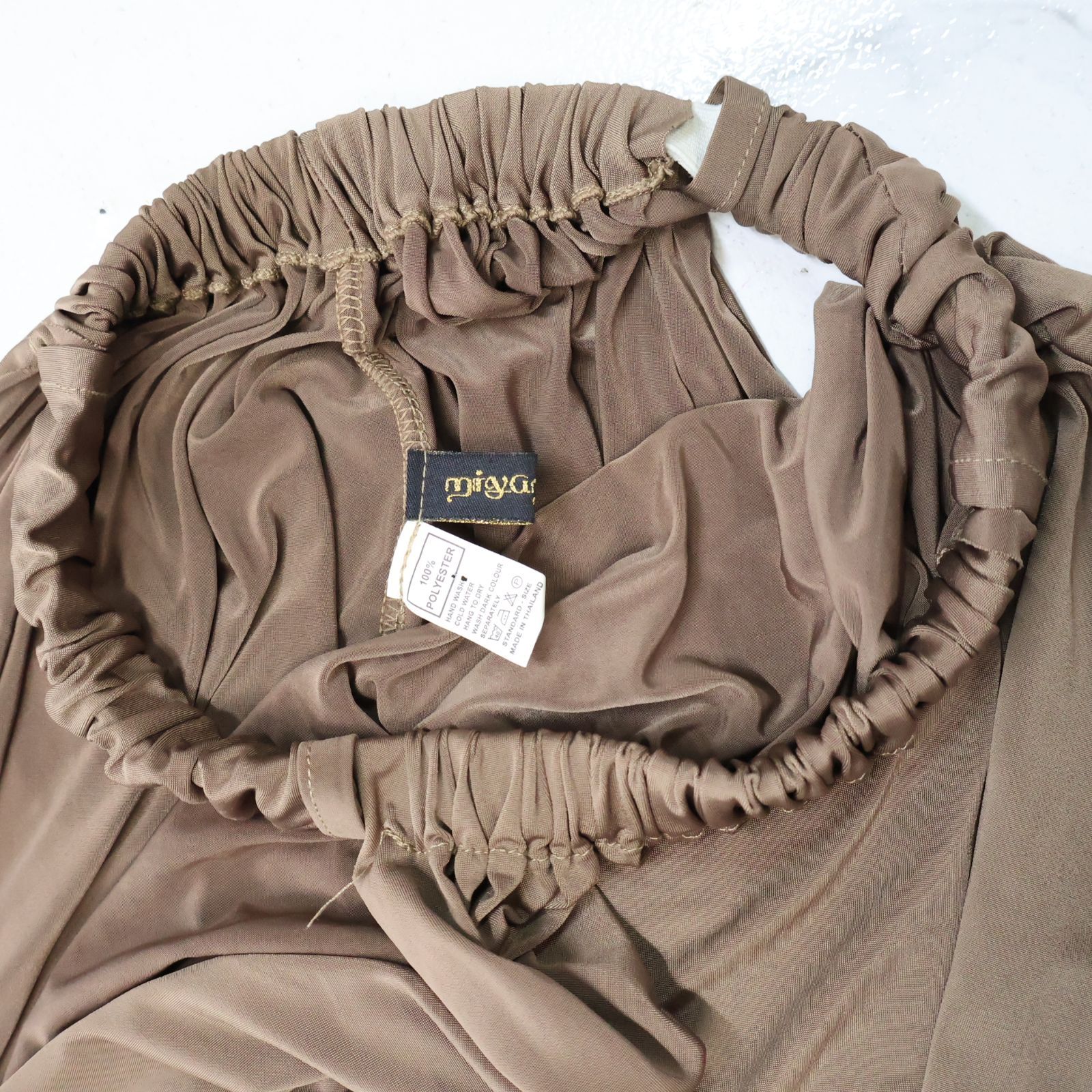 ズボン スカーフ