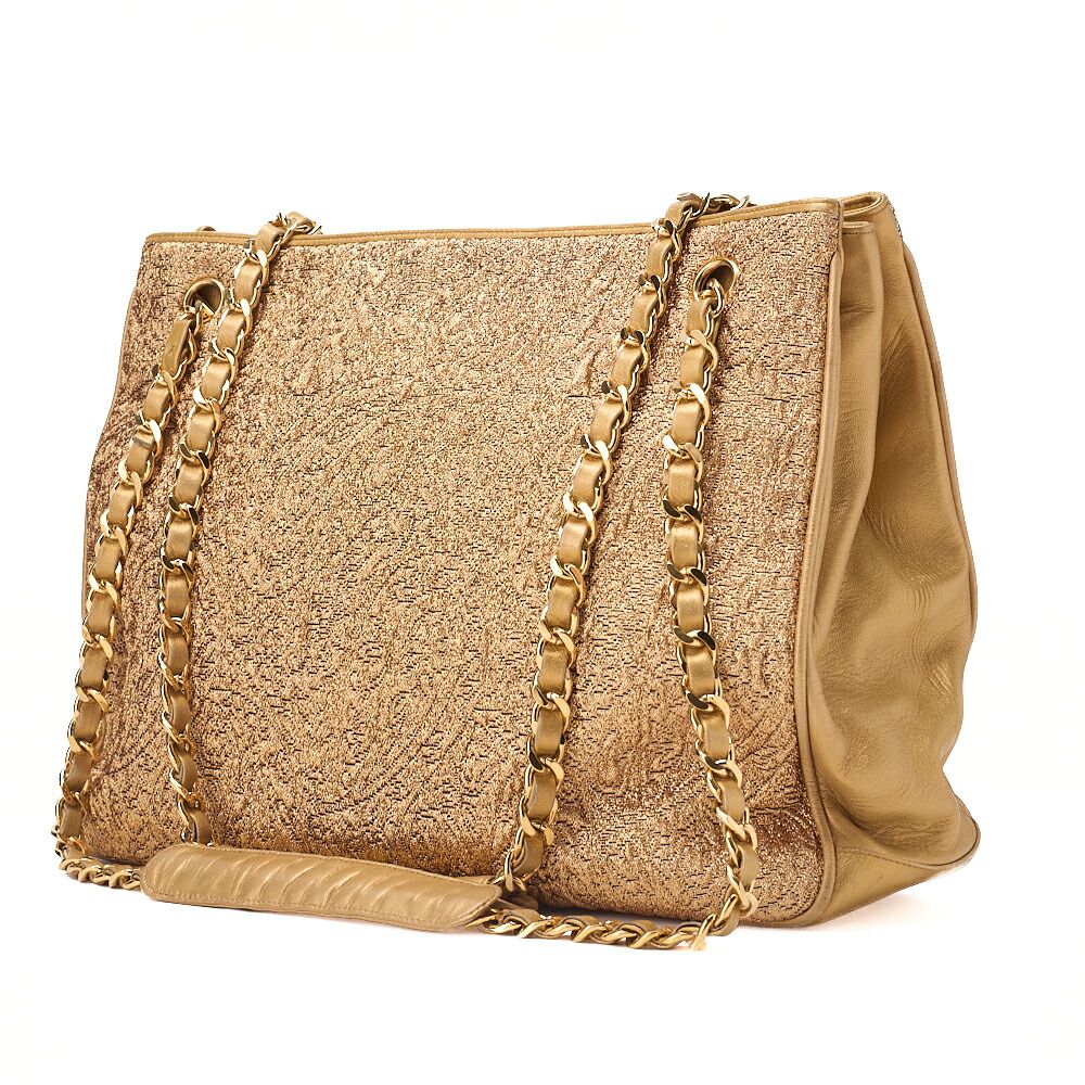 CHANEL シャネル チェーンショルダーバッグ マトラッセ ボールチャーム レース×ラムスキン ゴールド ゴールド金具 レディースバッグ ブランド 送料無料