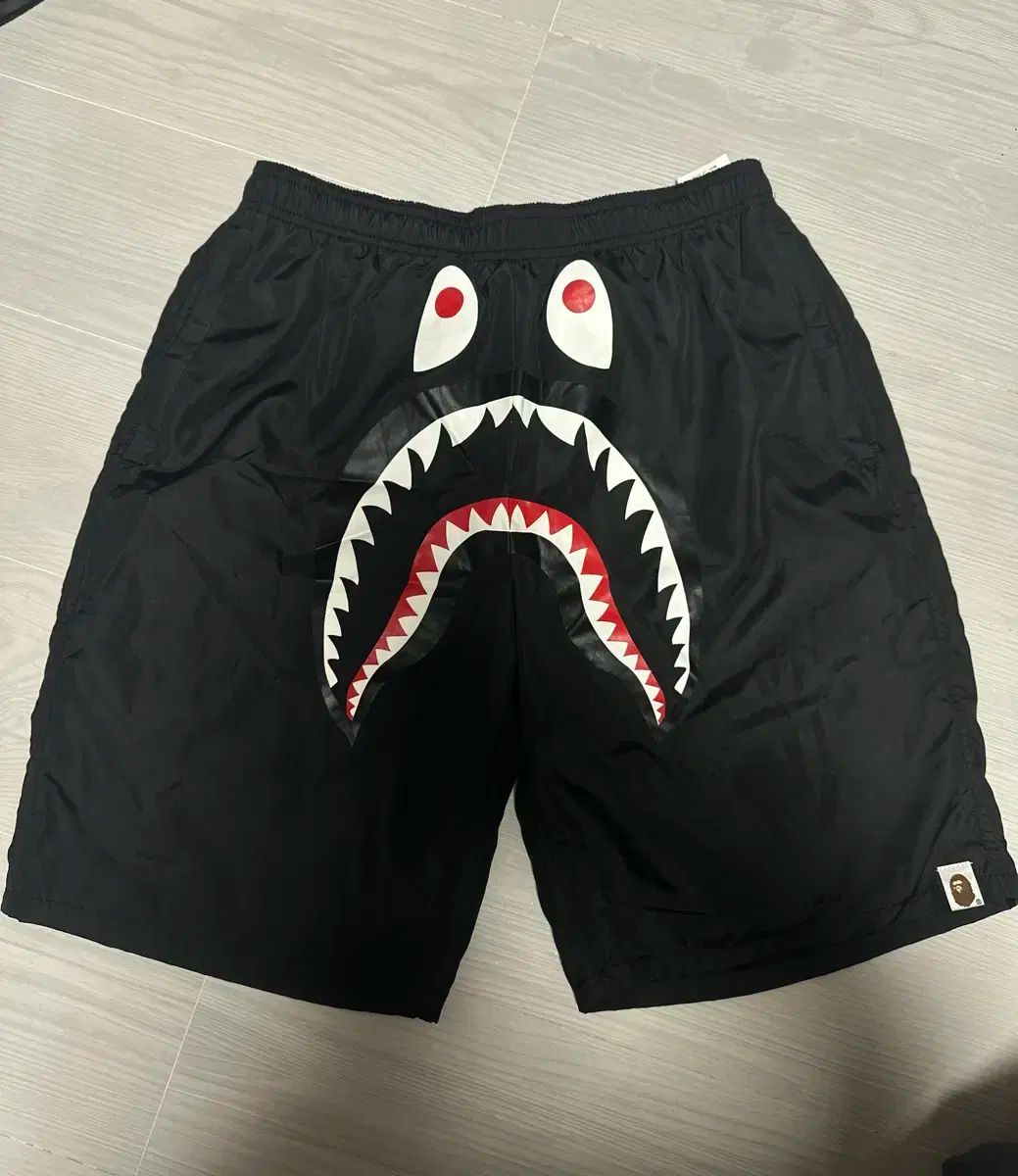 M A BATHING APE(アベイシングエイプ) ナイロン パンツ