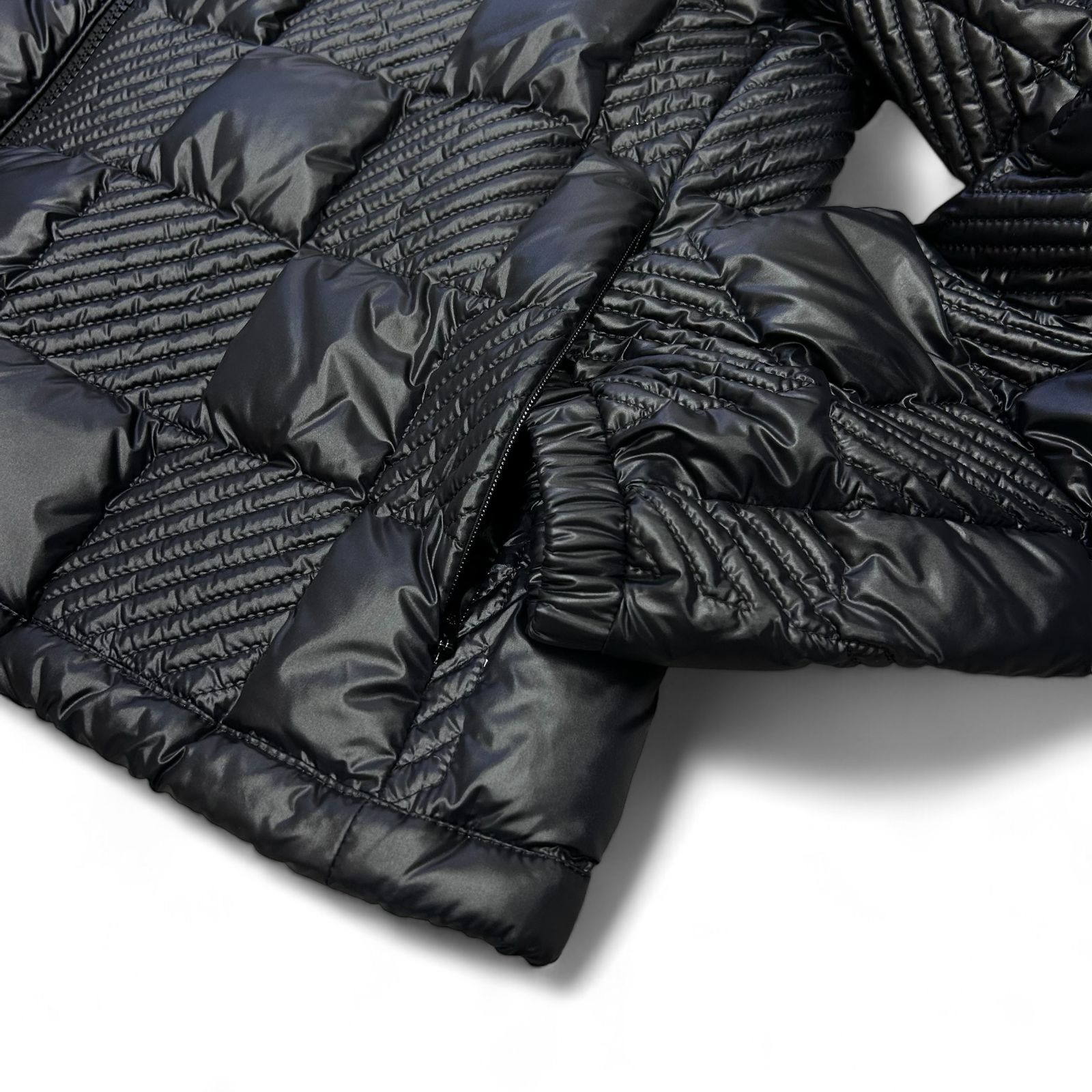 MONCLER Ancy キルティング チェッカーボード ダウンジャケット 新品 MONCLER Ancy キルティング チェッカーボード ダウン