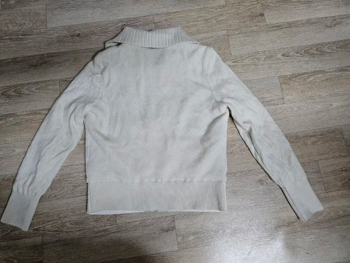 防風ニット アウター