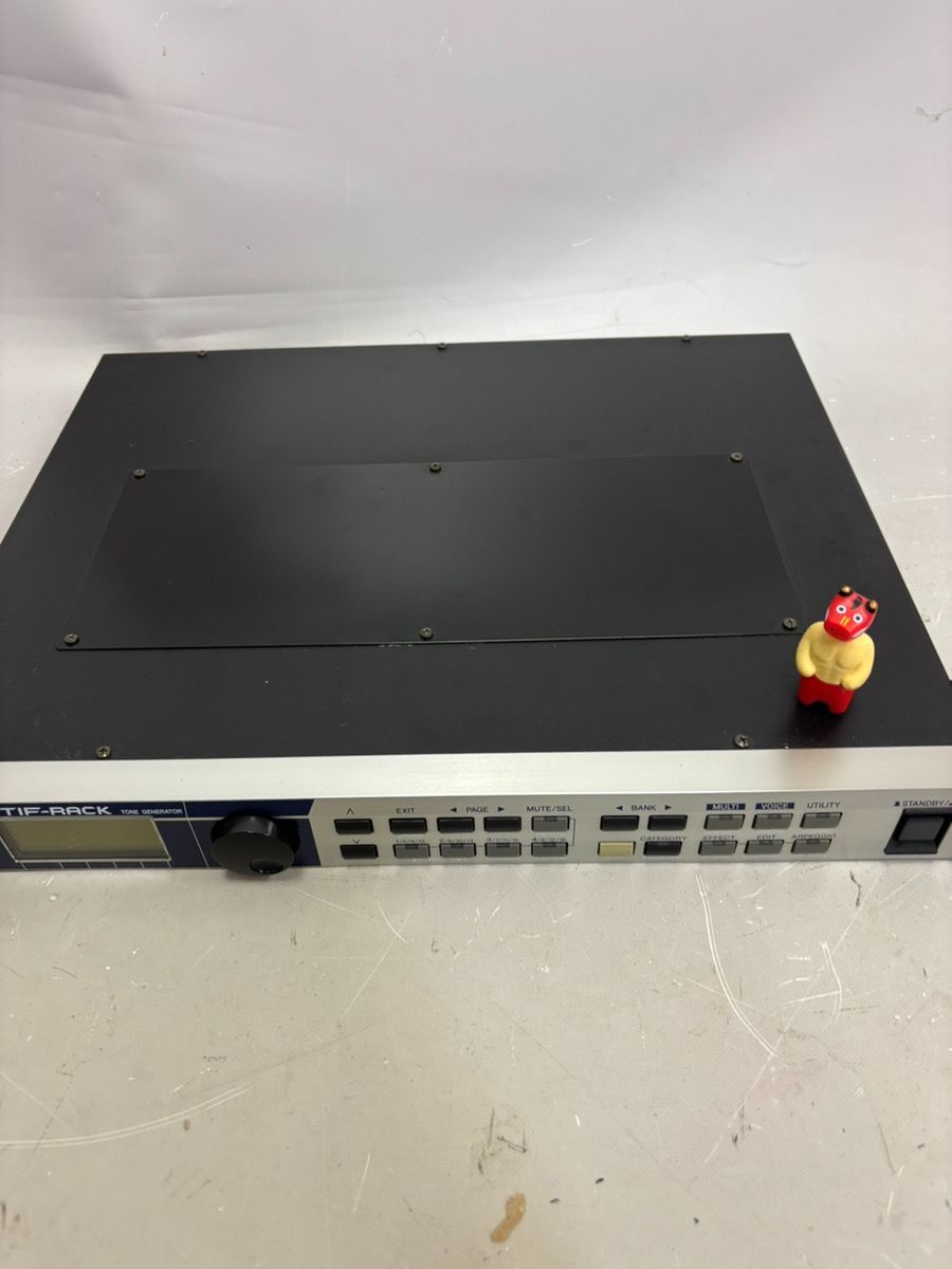 動作品】YAMAHA MOTIF-RACK トーンジェネレーター 本体のみ 送料