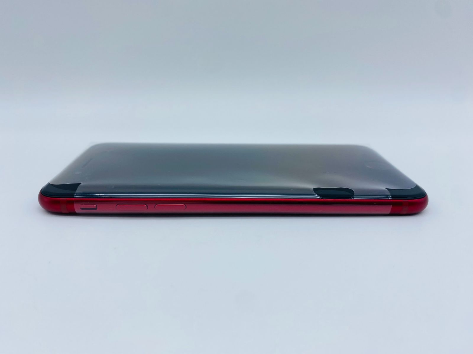 ☆ほぼ新品未使用☆充電回数1回☆iPhone SE 第3世代 256GB