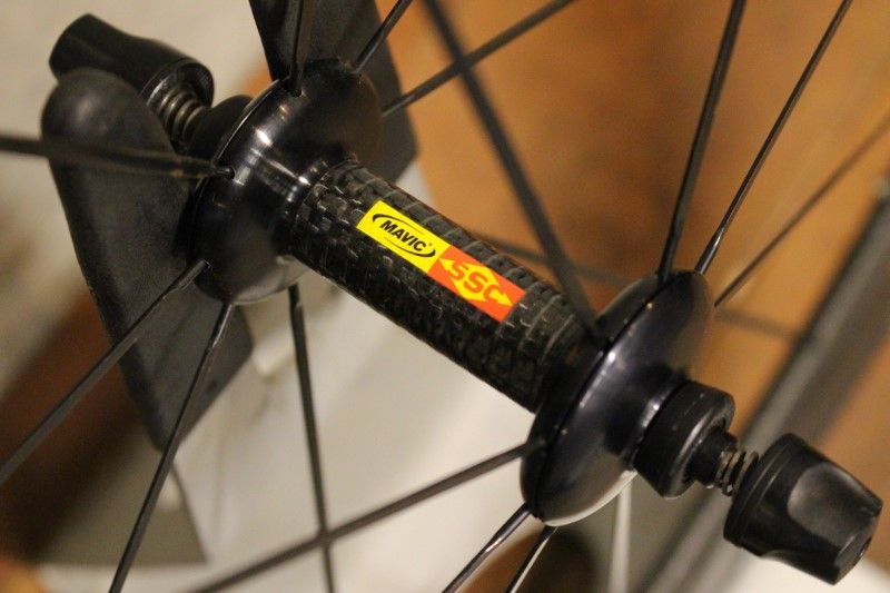 MAVIC COSMIC CARBONE 40 シマノ11s クリンチャー 美品 マヴィック MAVIC コスミック カーボン COSMIC CARBONE 40C