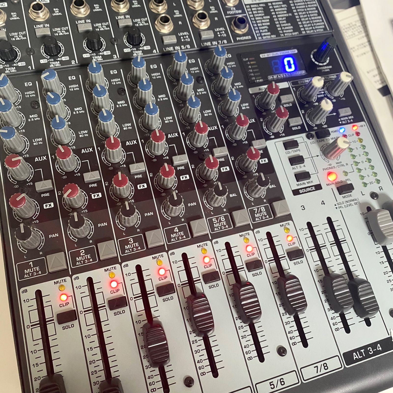 Behringer ベリンガー XENYX 1202FX アナログミキサー