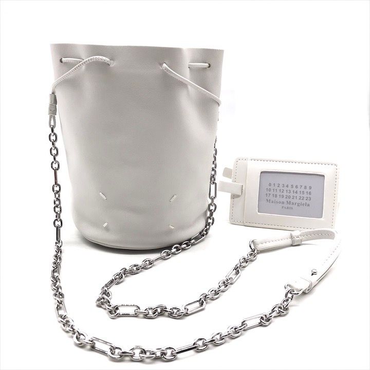 美品 Maison Margiela メゾン マルジェラ タビ 巾着 チェーン ショルダー バッグ ホワイト ブランド バッグ k4783 美品 Maison Margiela メゾン マルジェラ タビ 巾着 チェーン