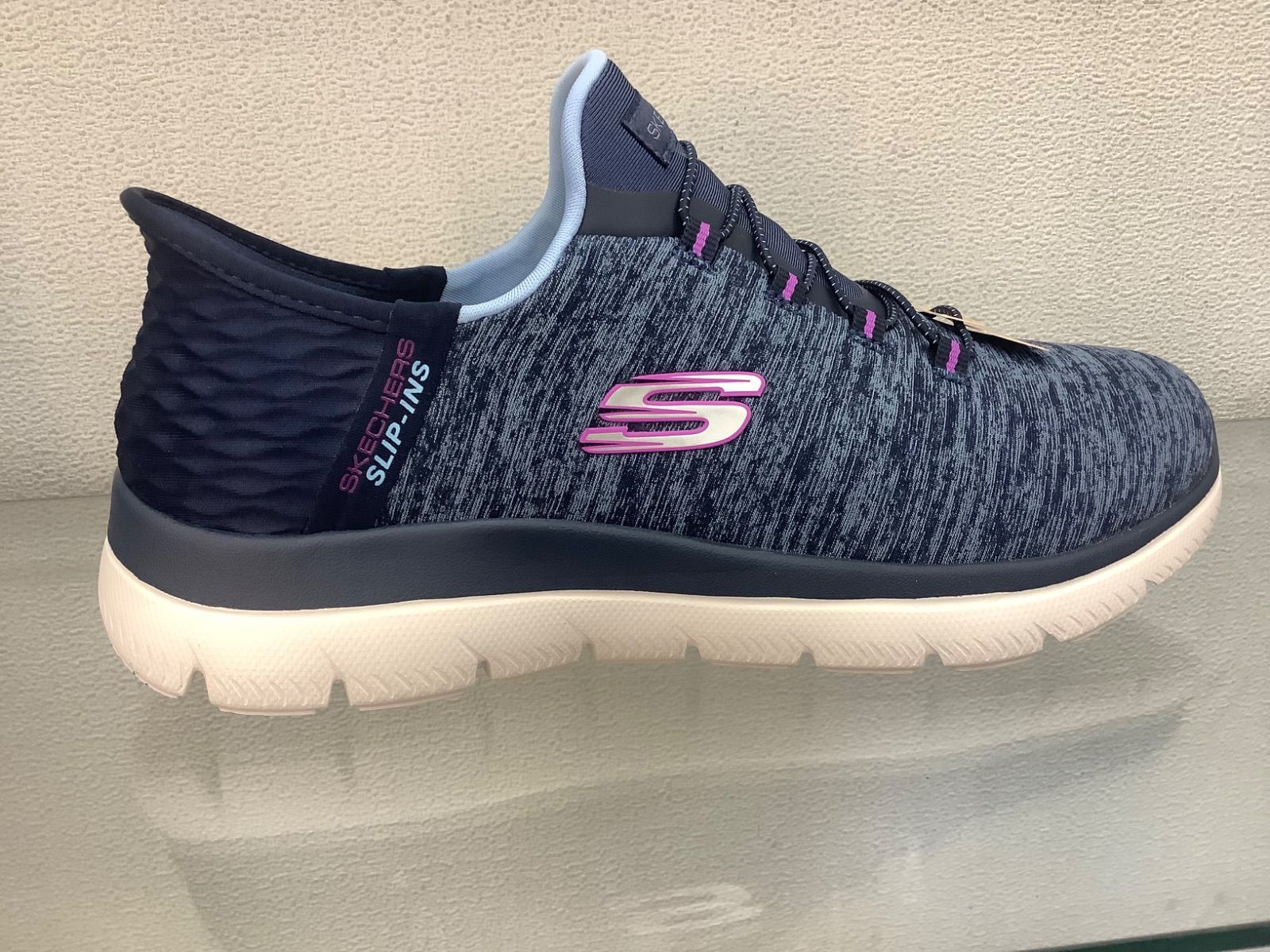  レディーススニーカースケッチャーズスリップインズ149937ネイビー24.0 cm スニーカー 靴
