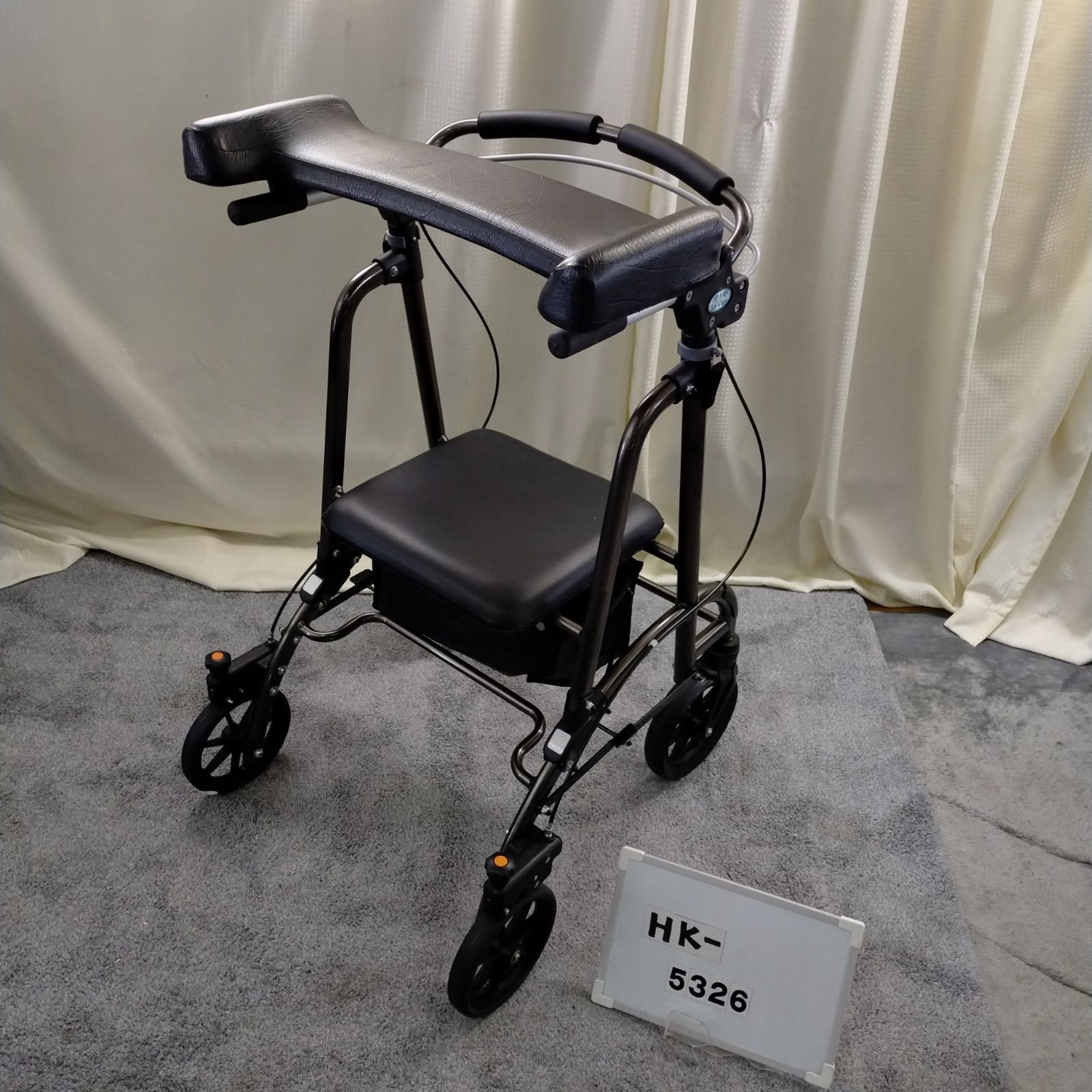 歩行車