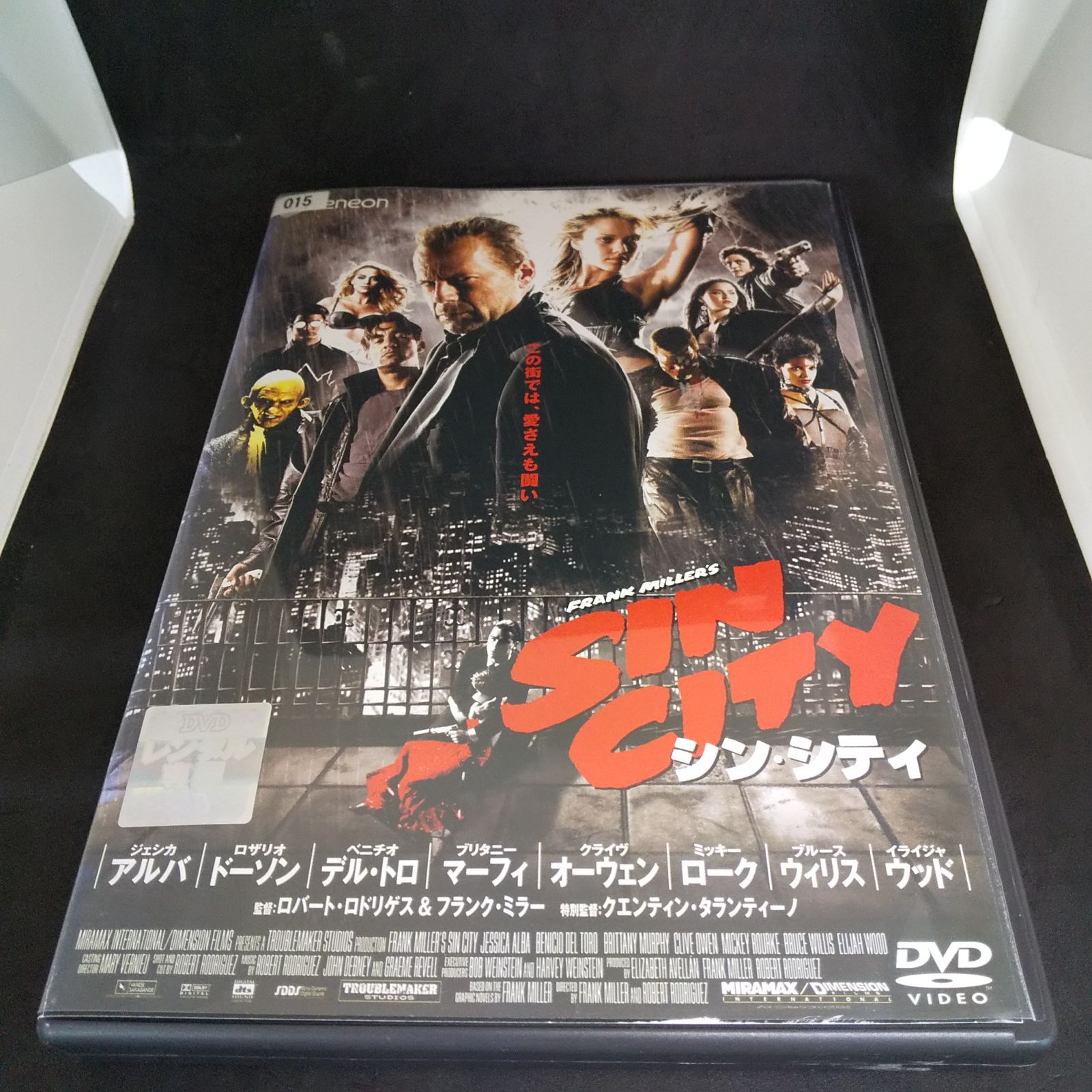 SIN CITY シン・シティ レンタル専用 中古 DVD ケース付き - 世界の