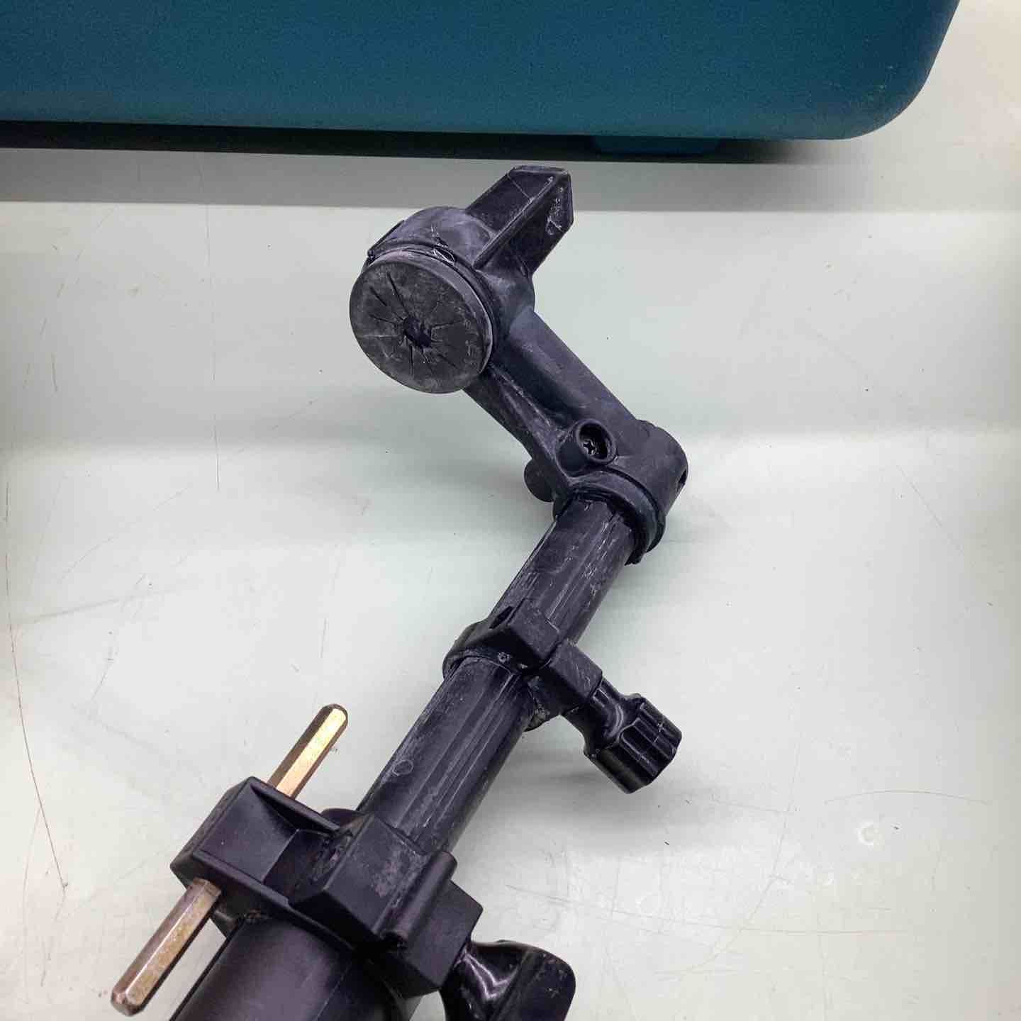 マキタ makita ハンマドリル HR2432 ハンドル 集塵袋付き 越谷店 HRDEVELOPMENT_JP