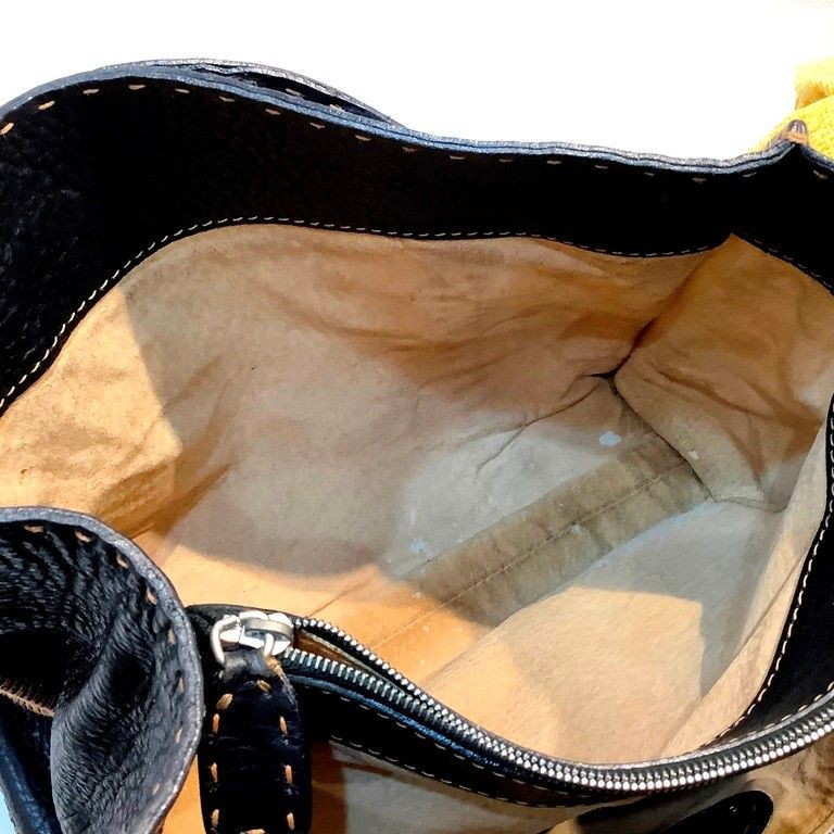 フェンディ（FENDI）セレリア ステッチ レザー トートバッグ