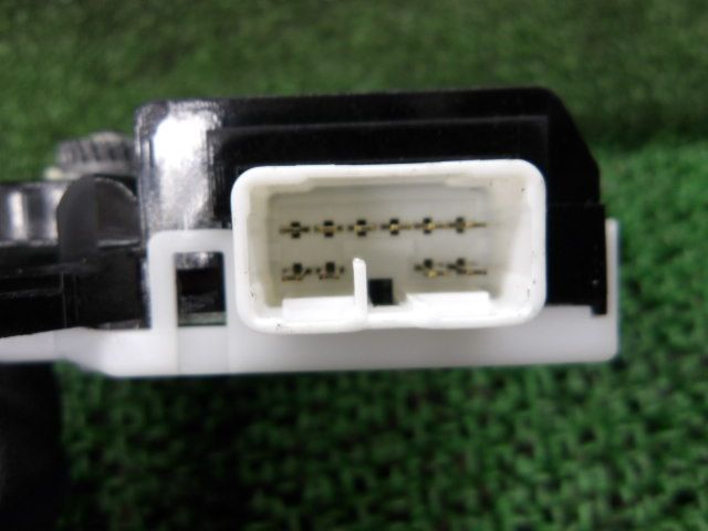 4FQ7108 BEA6 トヨタ アルファード ANH20W 前期型 240G サンルーフモーター 471701-10010 FFCRYSTALESIA_COM