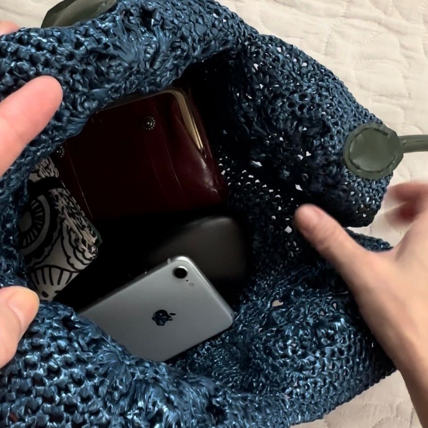 モチーフ編みのバッグ・アケビ