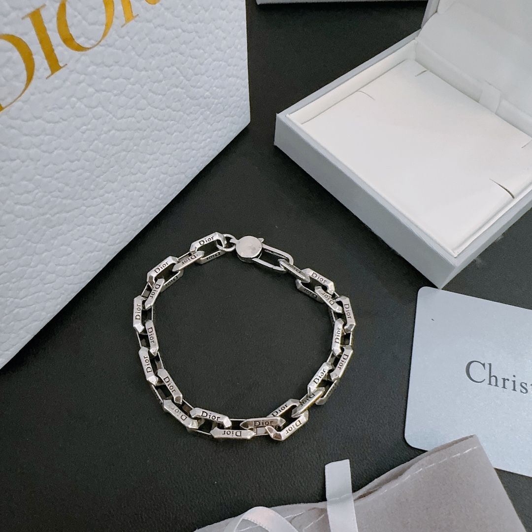 Christian Dior クリスチャンディオール   インターロック  チェーンブレスレット