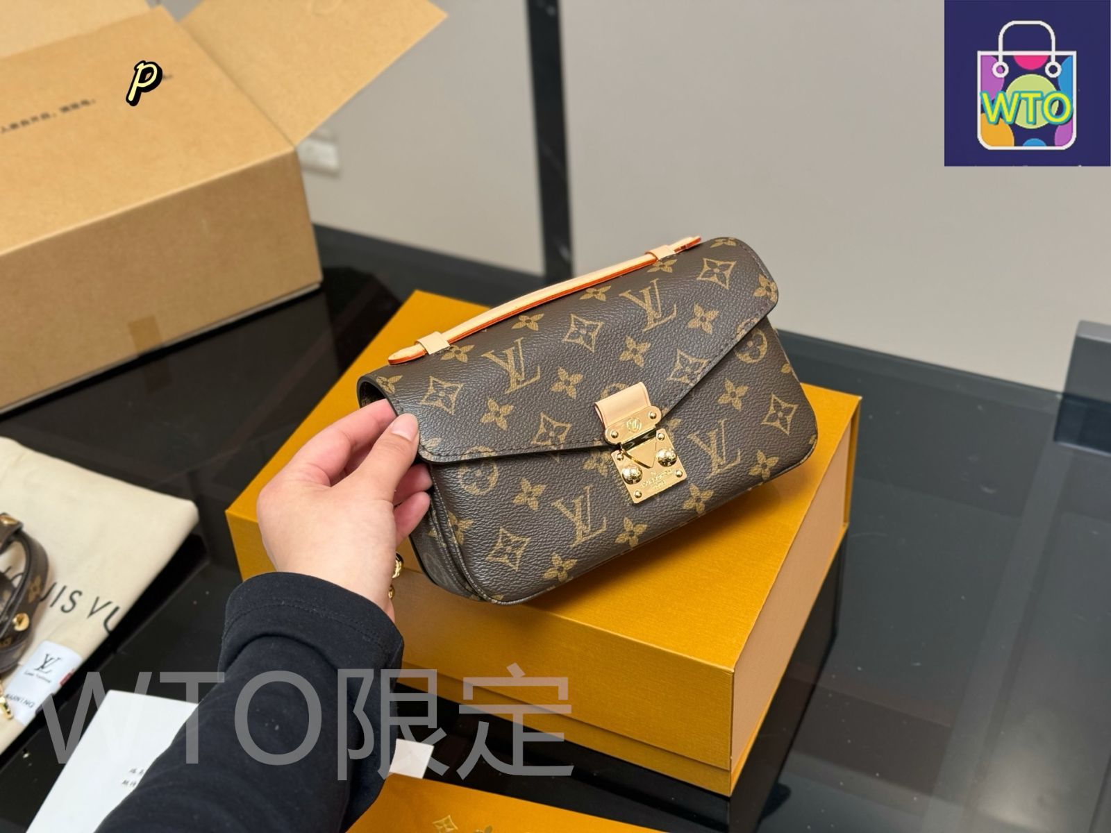 今日特価】LV Monogram Messenger Bag ルイ・ヴィトン