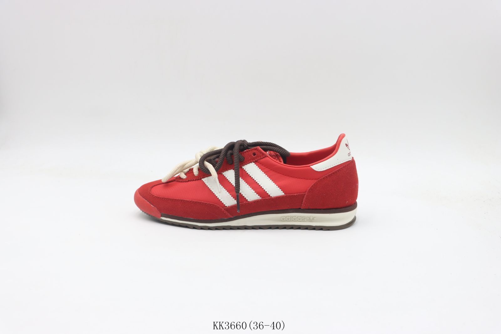最終✩マサです✩゜他の方の購入はお控え下さいませ〜。。 今日特価】Adidas アディダス アディランニングシューズ 紅白