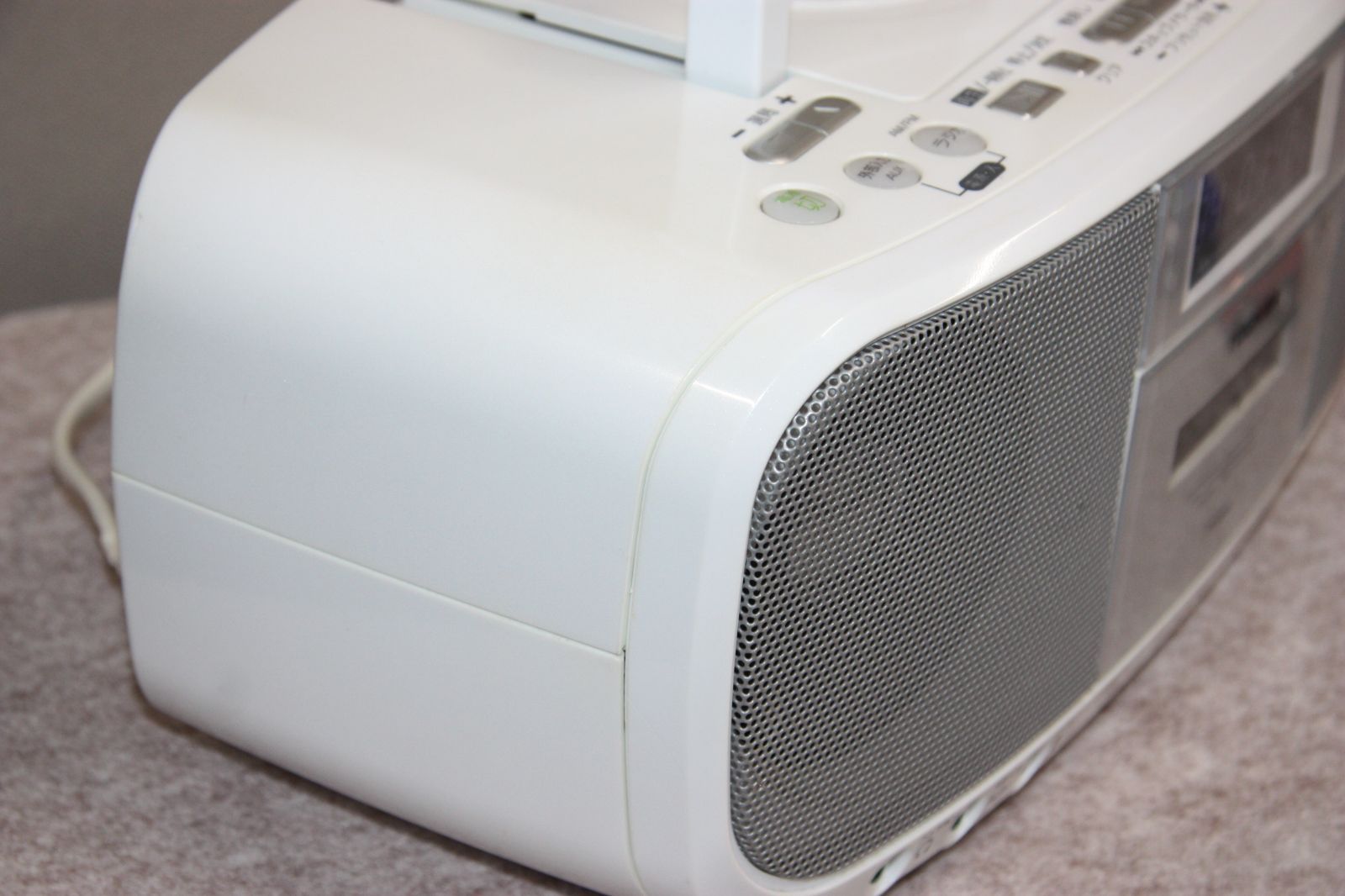 東芝 CDラジオカセットレコーダー TY-CDK5 ホワイトカラー