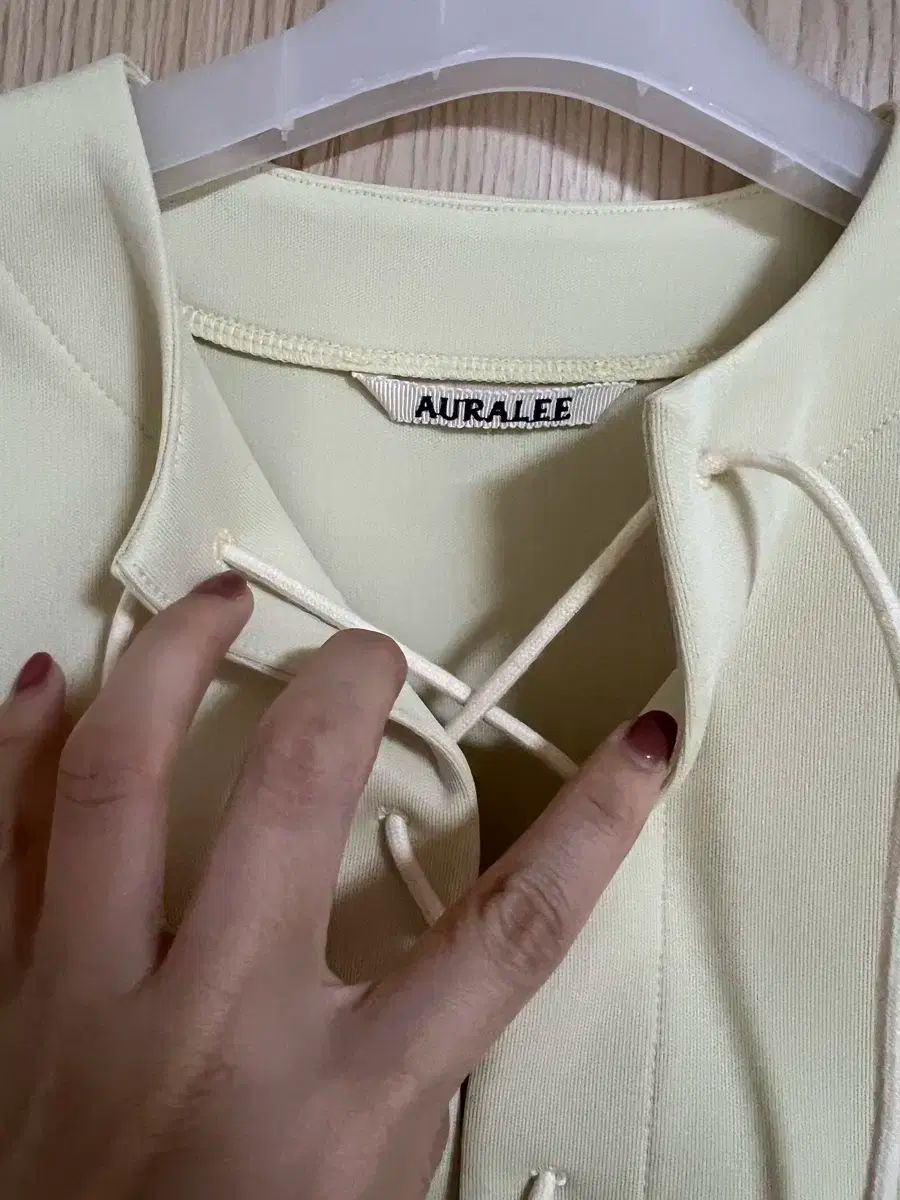  Auralee オーラリー レースアップ Tシャツ 2025 年 製品 半袖(Tシャツ) Tシャツ カットソー