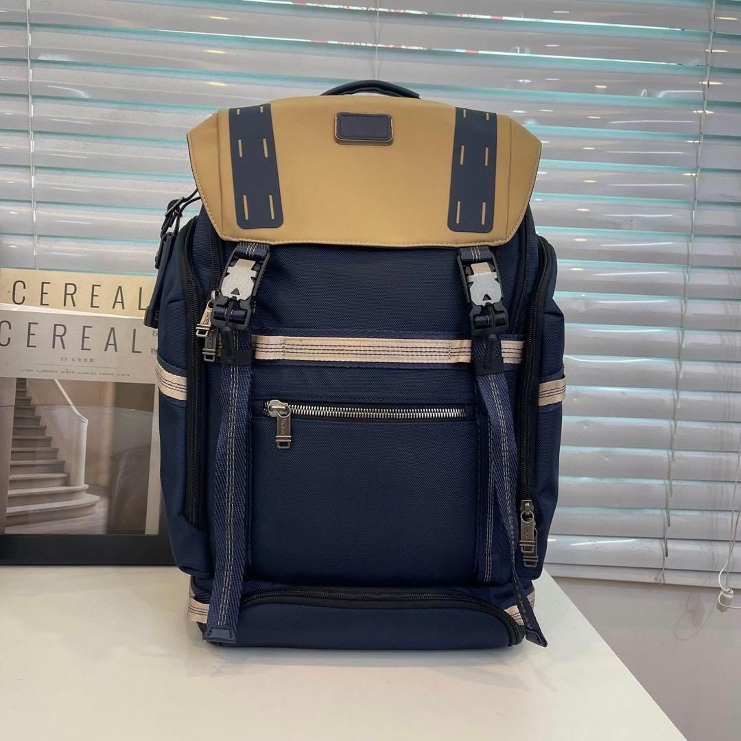 新品 TUMI エクスペディション バックパック ネイビーブルー