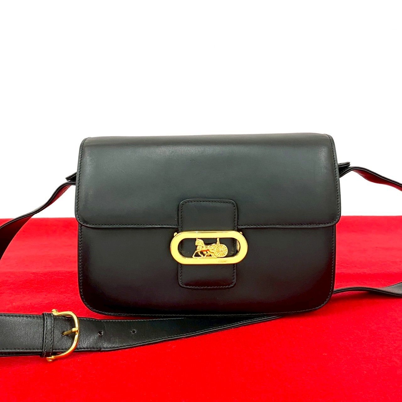 セリーヌ CELINE ショルダーバッグ ホースビット 馬車金具 ブラック CELINE セリーヌ ショルダーバッグ 馬車金具 オールドセリーヌ