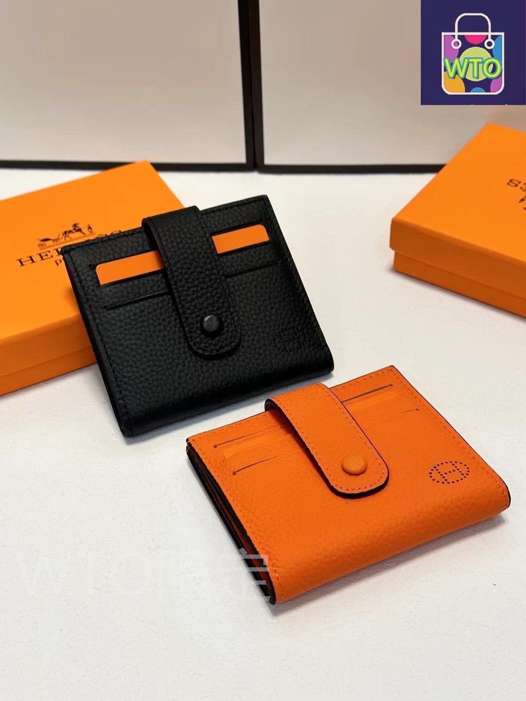 今日 Herm?s エルメス レザーカードケース カードと財布の両用設計で収納力に優れる