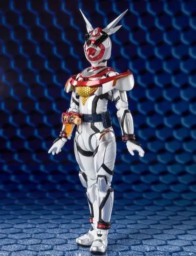 中古】フィギュア S.H.Figuarts 仮面ライダーアギレラ クイーンビー