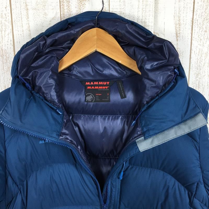 WOMENs S マムート エクセロン インサレーション フーデッド ジャケット Xeron IN Hooded Jacket 750+FP ダウン  ジャケット MAMMUT 1013-00711 ブルー系 - メルカリ