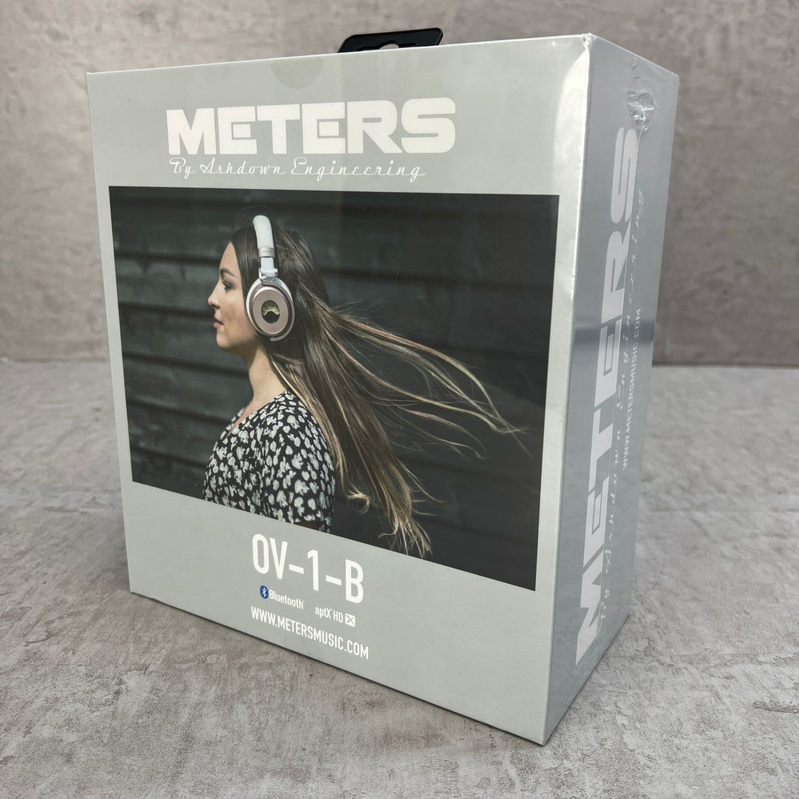 METERS　OV-1-B　ワイヤレスヘッドホン　ローズゴールド　ピンク　オーディオ機器 ヘッドフォン　Bluetooth対応 METERS OV-1-B ワイヤレスヘッドホン ローズゴールド ピンク