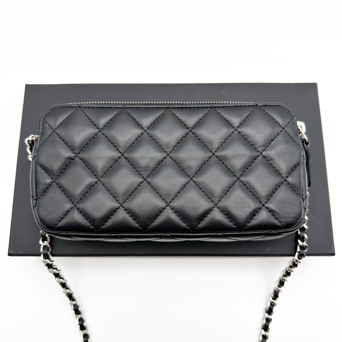 CHANEL マトラッセ25 ラムスキンブラックシルバー金具 ギャランティカード