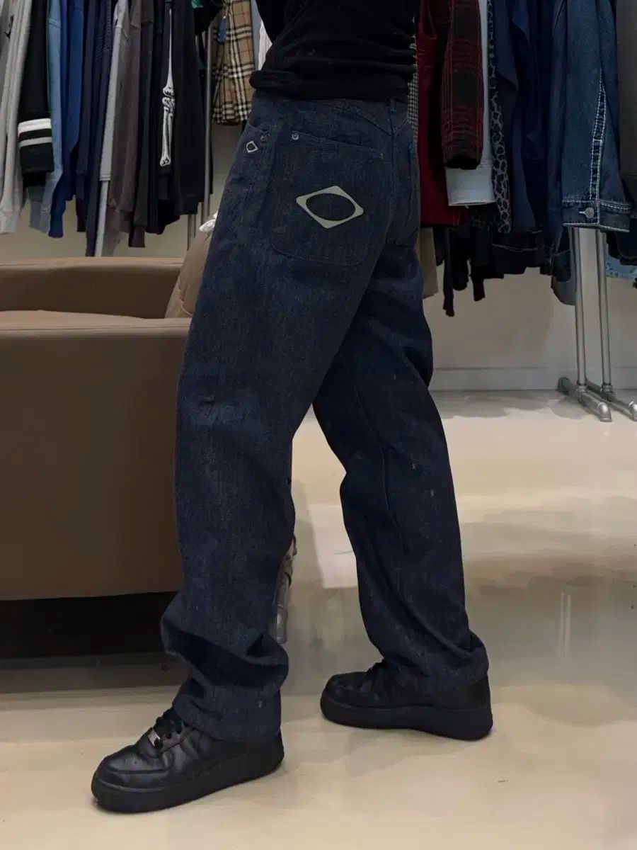 Indigo デニムパンツ