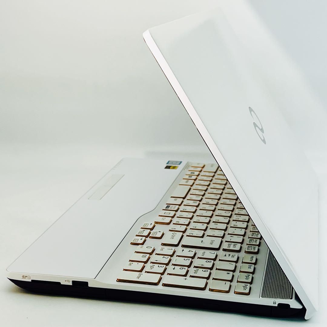 富士通Lifebook AH53/C2 i7 メモリ32GB SSD1TB 富士通 LIFEBOOK AH53