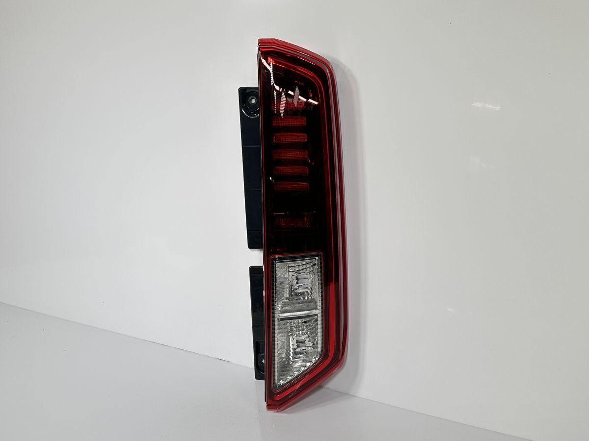 スペーシア MK94S MK54S 純正 右テールランプ テールライト RH LED 35650-53U00 220-593DM 現状 補修用 管理30607