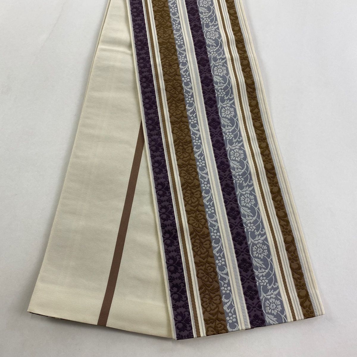 半幅帯 秀品 縞 花唐草 クリーム 正絹