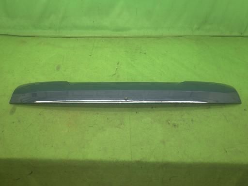 ステップワゴン 純正 リアスポイラー